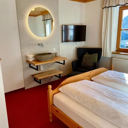 Haus Plattenkar 오베르타우에른